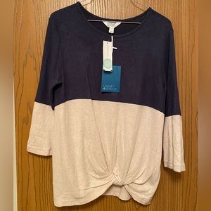 NWOT Market & Spruce Two-toned knot Top Stitch Fix